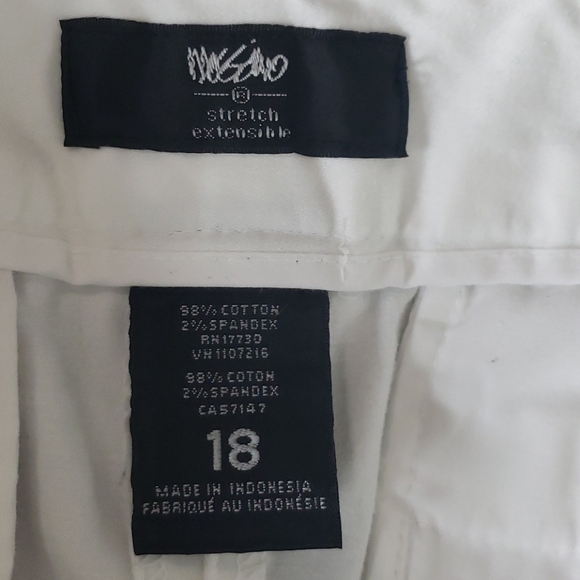 Mossimo white stretch capris - Picture 5 of 5